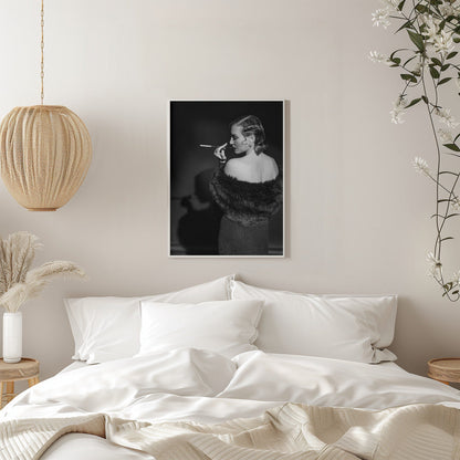 Artwork- Portrait-16X20inches-In White Floating Frame
